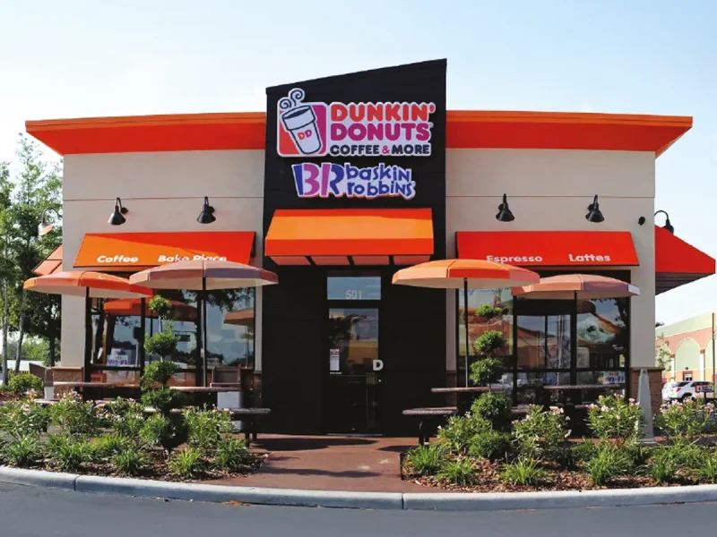 واجهات المعارض والمحلات